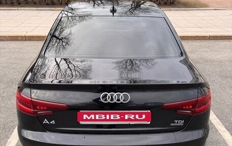 Audi A4, 2018 год, 2 375 000 рублей, 4 фотография