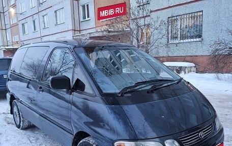 Toyota Estima III рестайлинг -2, 1998 год, 350 000 рублей, 2 фотография