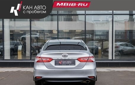 Toyota Camry, 2021 год, 3 443 400 рублей, 4 фотография