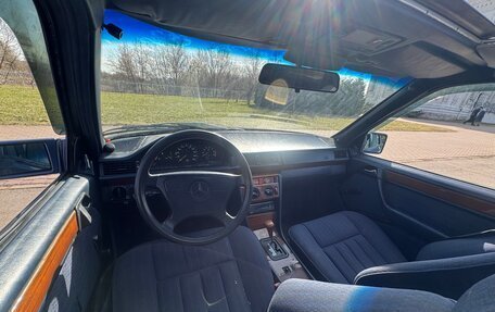 Mercedes-Benz E-Класс, 1992 год, 155 000 рублей, 11 фотография