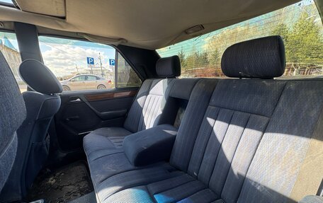 Mercedes-Benz E-Класс, 1992 год, 155 000 рублей, 13 фотография