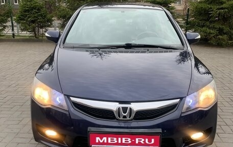 Honda Civic VIII, 2010 год, 875 000 рублей, 1 фотография