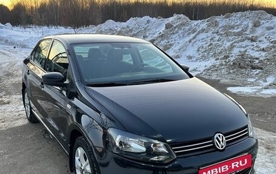 Volkswagen Polo VI (EU Market), 2011 год, 900 000 рублей, 1 фотография