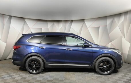 Hyundai Santa Fe III рестайлинг, 2017 год, 2 655 000 рублей, 6 фотография