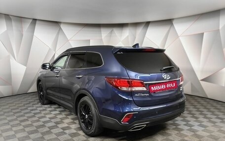 Hyundai Santa Fe III рестайлинг, 2017 год, 2 655 000 рублей, 4 фотография