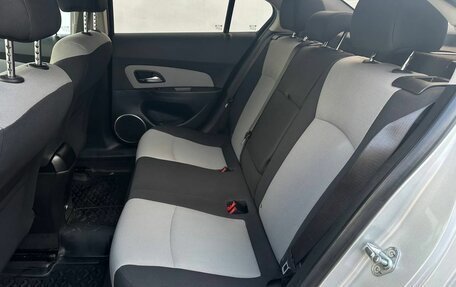 Chevrolet Cruze II, 2012 год, 640 000 рублей, 10 фотография