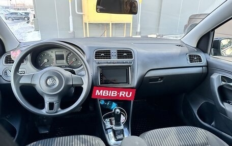 Volkswagen Polo VI (EU Market), 2011 год, 900 000 рублей, 5 фотография