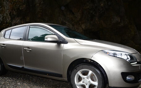 Renault Megane III, 2012 год, 680 000 рублей, 2 фотография