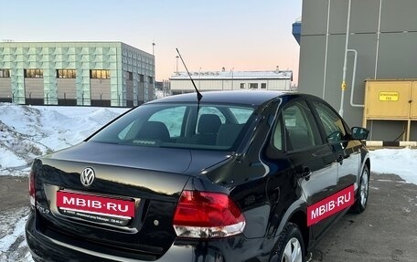 Volkswagen Polo VI (EU Market), 2011 год, 900 000 рублей, 4 фотография