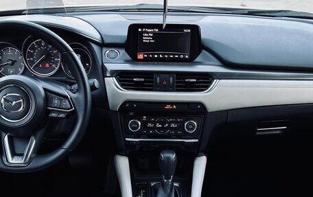 Mazda 6, 2016 год, 2 150 000 рублей, 27 фотография