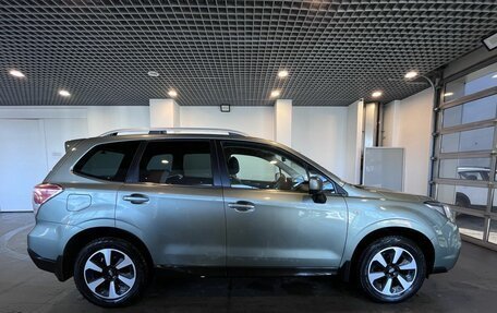 Subaru Forester, 2017 год, 2 235 000 рублей, 2 фотография