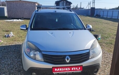 Renault Sandero I, 2013 год, 650 000 рублей, 1 фотография