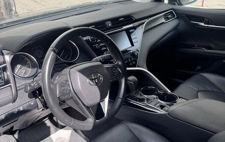 Toyota Camry, 2020 год, 2 350 000 рублей, 19 фотография