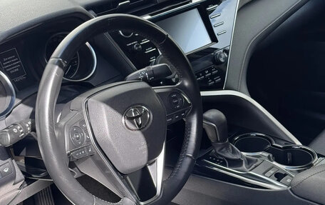 Toyota Camry, 2020 год, 2 350 000 рублей, 18 фотография