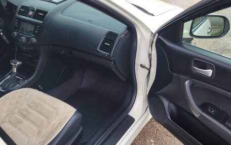 Honda Accord VII рестайлинг, 2007 год, 1 250 000 рублей, 18 фотография