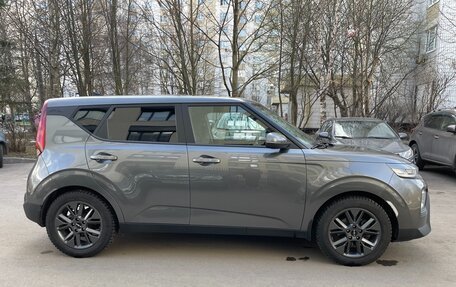 KIA Soul III, 2021 год, 1 990 000 рублей, 6 фотография