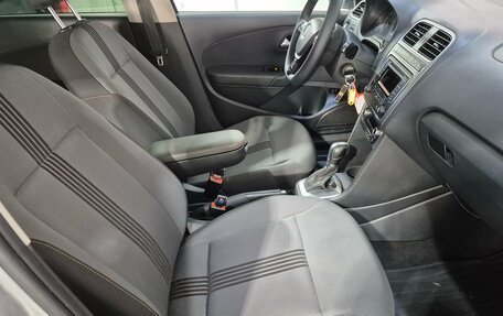 Volkswagen Polo VI (EU Market), 2017 год, 1 250 000 рублей, 13 фотография