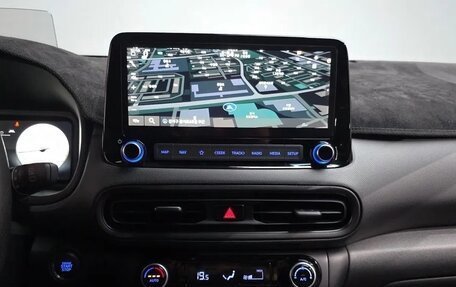 Hyundai Kona I, 2022 год, 1 610 002 рублей, 16 фотография