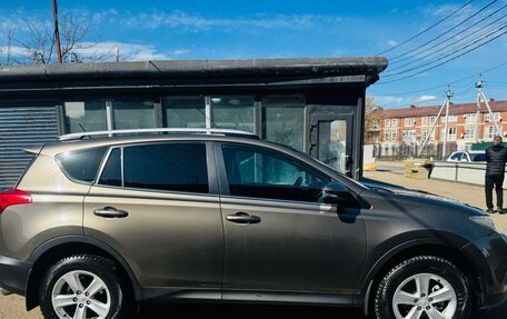 Toyota RAV4, 2013 год, 1 950 000 рублей, 4 фотография