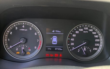 Hyundai Tucson III, 2019 год, 2 290 000 рублей, 9 фотография