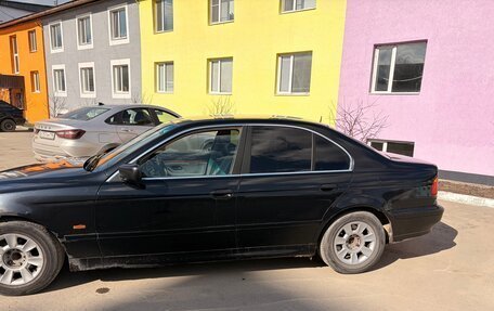 BMW 5 серия, 2002 год, 520 000 рублей, 3 фотография