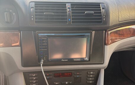 BMW 5 серия, 2002 год, 520 000 рублей, 12 фотография