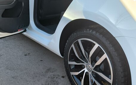 Volkswagen Golf VII, 2018 год, 1 650 000 рублей, 11 фотография