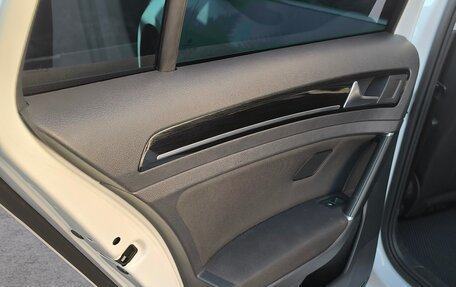 Volkswagen Golf VII, 2018 год, 1 650 000 рублей, 10 фотография