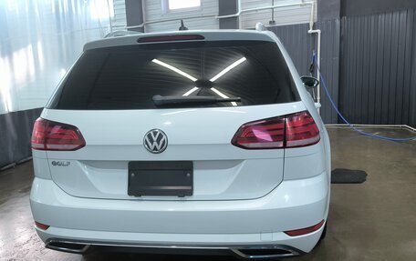 Volkswagen Golf VII, 2018 год, 1 650 000 рублей, 21 фотография