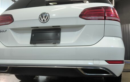 Volkswagen Golf VII, 2018 год, 1 650 000 рублей, 20 фотография