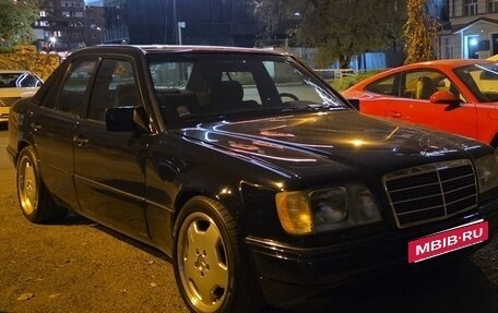 Mercedes-Benz E-Класс, 1993 год, 1 000 000 рублей, 3 фотография