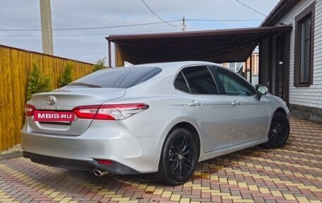 Toyota Camry, 2018 год, 2 530 000 рублей, 7 фотография