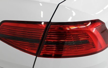 Volkswagen Passat B8 рестайлинг, 2018 год, 2 100 000 рублей, 12 фотография