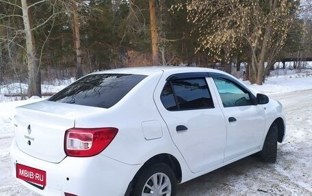 Renault Logan II, 2016 год, 410 000 рублей, 12 фотография