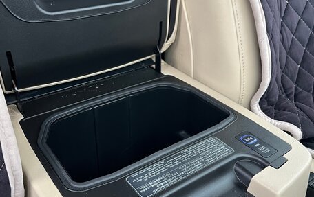 Lexus LX III, 2011 год, 2 950 000 рублей, 18 фотография