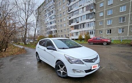 Hyundai Solaris II рестайлинг, 2015 год, 740 000 рублей, 9 фотография