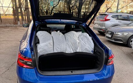 Skoda Superb III рестайлинг, 2019 год, 3 700 000 рублей, 5 фотография