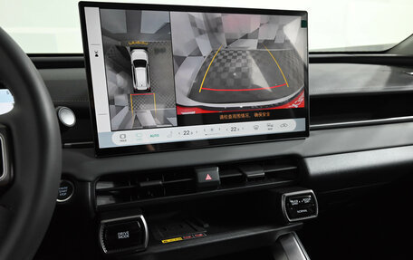 Toyota RAV4, 2025 год, 4 540 000 рублей, 17 фотография