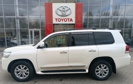 Toyota Land Cruiser 200, 2016 год, 6 500 000 рублей, 8 фотография