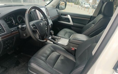 Toyota Land Cruiser 200, 2016 год, 6 500 000 рублей, 11 фотография