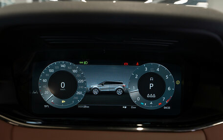 Land Rover Range Rover Evoque II, 2025 год, 6 000 000 рублей, 12 фотография