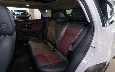 Land Rover Range Rover Evoque II, 2025 год, 6 000 000 рублей, 13 фотография