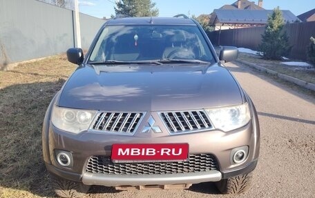 Mitsubishi Pajero Sport II рестайлинг, 2012 год, 1 290 000 рублей, 1 фотография