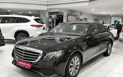 Mercedes-Benz E-Класс, 2017 год, 2 450 000 рублей, 1 фотография