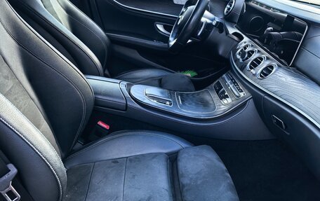 Mercedes-Benz E-Класс, 2021 год, 3 790 000 рублей, 15 фотография