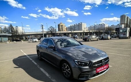 Mercedes-Benz E-Класс, 2021 год, 3 790 000 рублей, 10 фотография