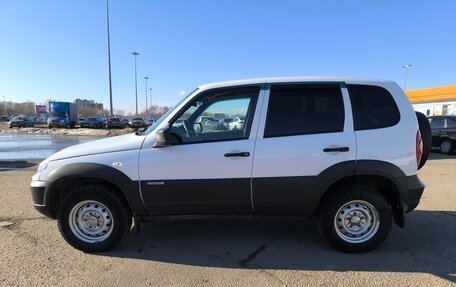 Chevrolet Niva I рестайлинг, 2018 год, 730 000 рублей, 8 фотография