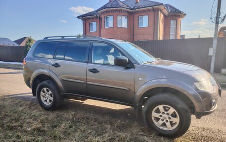 Mitsubishi Pajero Sport II рестайлинг, 2012 год, 1 290 000 рублей, 4 фотография
