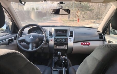 Mitsubishi Pajero Sport II рестайлинг, 2012 год, 1 290 000 рублей, 5 фотография