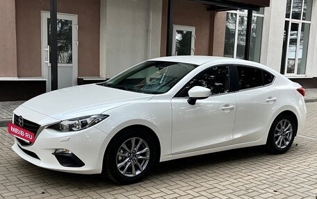 Mazda 3, 2015 год, 1 350 000 рублей, 15 фотография
